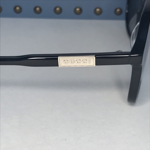 New- GUCCI GG1156S-001 57 Acetate Black-Grey
Sunglasses - Picture 13 of 17